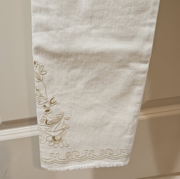 Free People Cutwork Cigarette Leg Jeans High Rise Floral Embroidery Ivory 27 NWT - Picture 13 of 16